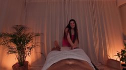 'Erotic Massage starring Chloe Lapierda' screenshot nº 6