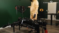 'Horny Rubber Girl Needs A Fuck Machine' screenshot nº 55