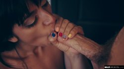 Captura de 'No Birth Control Creampies #2: Big Natural Boobs Edition' nº 6
