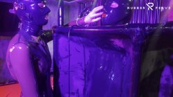 Captura de 'Perv In The Vacuum Tower With Ava Fetishart Fucking Rubber Part 1' nº 20