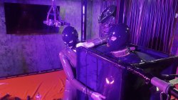 Captura de 'Perv In The Vacuum Tower With Ava Fetishart Fucking Rubber Part 1' nº 22