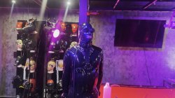 Captura de 'Perv In The Vacuum Tower With Ava Fetishart Fucking Rubber Part 1' nº 8