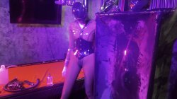 Captura de 'Perv In The Vacuum Tower With Ava Fetishart Fucking Rubber Part 1' nº 9