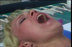 Captura de 'Sandy Sea Sluts' nº 52
