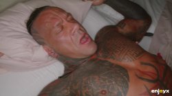 Captura de 'Huge Tattooed BF Drives Wild Sara Streching Her Tight Pussy' nº 139