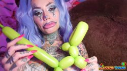 'Clown Town Ep. 4 Hottie Tiger Lilly Gets Creampied' screenshot nº 14