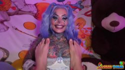 'Clown Town Ep. 4 Hottie Tiger Lilly Gets Creampied' screenshot nº 28