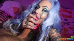 'Clown Town Ep. 4 Hottie Tiger Lilly Gets Creampied' screenshot nº 72