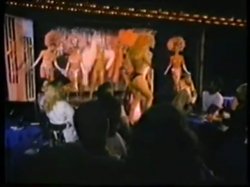 'Showgirls' screenshot nº 7