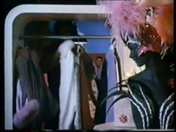 'Showgirls' screenshot nº 97