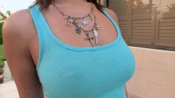 Captura de 'Kink MILFS On Innocent Teens' nº 140