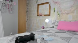 Captura de 'Using Her Room' nº 2