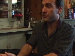 'Horny Housewives In Heat 20' screenshot nº 6