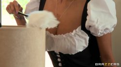 'Big Tits In Uniform 10' screenshot nº 50