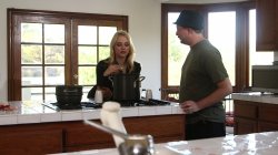 Captura de 'Interracial Cougar Cuckold' nº 111
