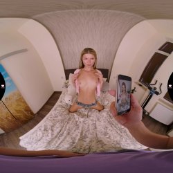 'Shooting Some Content with Your Hot Friend' screenshot nº 17