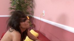 'Scandalous MILFS Caught On Camera 3' screenshot nº 31