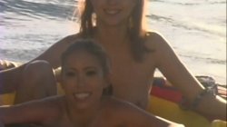 Captura de 'Tawny Brie & Isis Lee Cunnilingus Toys Climax' nº 5