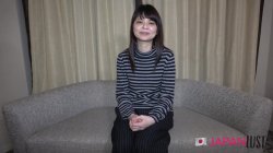 Captura de 'Shy Asian girl turns wild, sucks cock in POV, spreads her legs, and takes every inch deep in multiple positions' nº 17