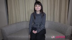 Captura de 'Shy Asian girl turns wild, sucks cock in POV, spreads her legs, and takes every inch deep in multiple positions' nº 30