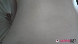 Captura de 'Cute Japanese slut opens her mouth for cock, chokes on it, then begs to be fucked in her dripping pussy' nº 124