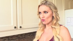 'Big Titty Housewives' screenshot nº 47