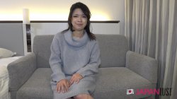 Captura de 'Sae Kinukawa, a sexy vixen, starts her session with a brief interview before getting down to business' nº 1