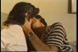 Captura de '36D Blonde - A Linda Shaw Collection' nº 7