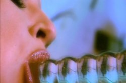 Captura de 'L.S.D.: Lesbian Sex Destroy' nº 30
