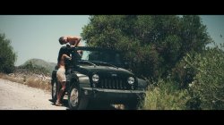 Captura de 'Exhibitionist 3 - Couples Caught Outdoors' nº 105