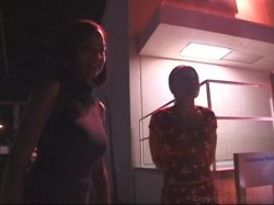 Captura de 'Black Street Hookers 45' nº 32