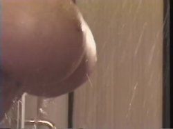 'Love Those Boobs' screenshot nº 67