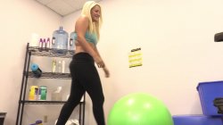 Captura de 'Curvy Girl Sexercise' nº 11