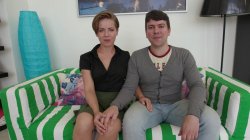 'Petite Wife Fucked Hard' screenshot nº 4