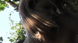 Captura de 'Lesbians In The Wild' nº 81